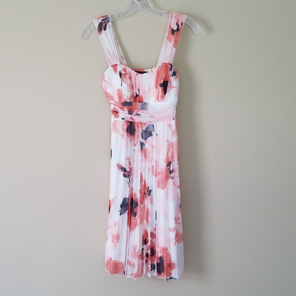 Semi-formal dress